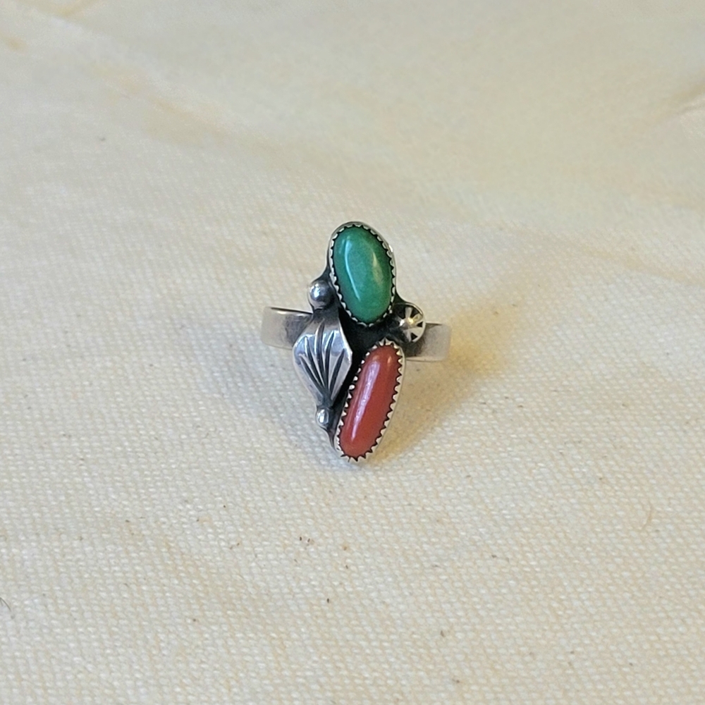 Vintage Genuine Coral and Green Turquoise Silver Navajo Ring